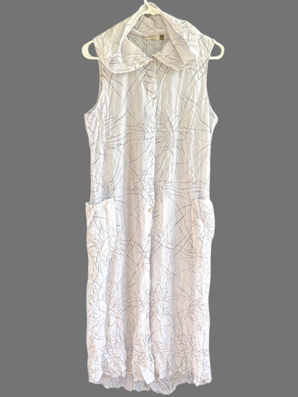 EUC Chalet et Ceci Sleeveless Hooded Button Front Crinkle Dress Grey Size Small